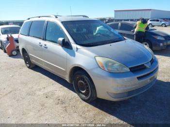  Salvage Toyota Sienna