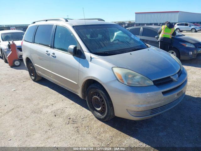  Salvage Toyota Sienna