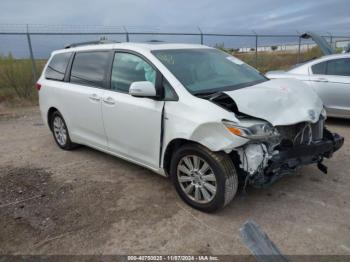  Salvage Toyota Sienna