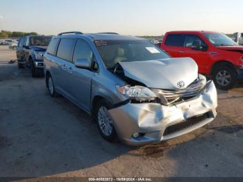  Salvage Toyota Sienna