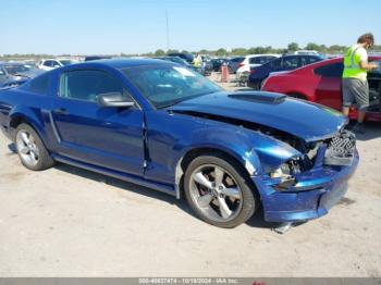  Salvage Ford Mustang