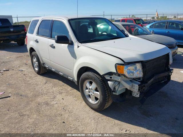  Salvage Ford Escape