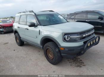  Salvage Ford Bronco