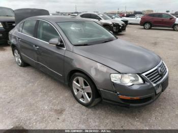  Salvage Volkswagen Passat