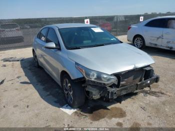  Salvage Kia Forte