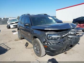  Salvage Ford Bronco