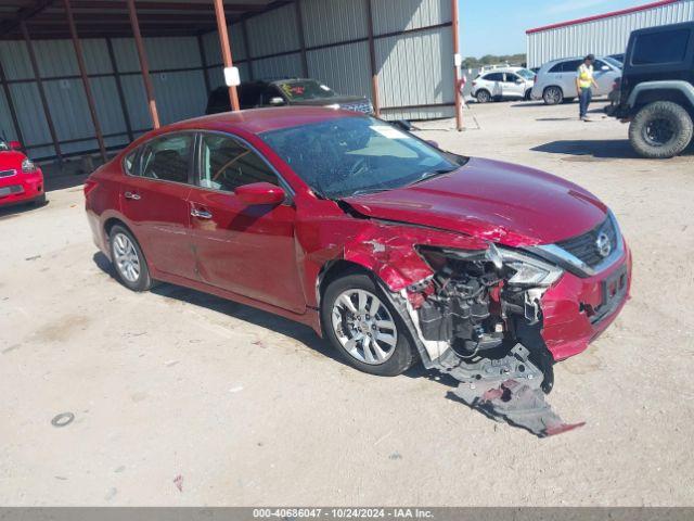  Salvage Nissan Altima