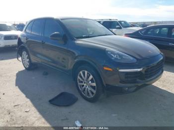  Salvage Porsche Cayenne