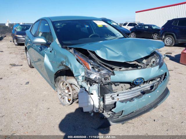  Salvage Toyota Prius