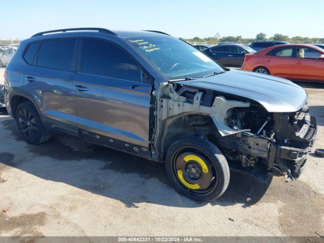  Salvage Volkswagen Taos