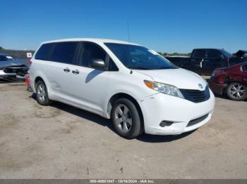  Salvage Toyota Sienna