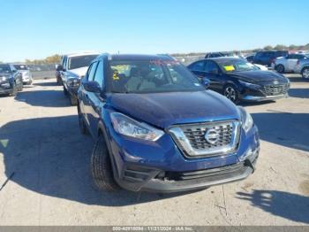  Salvage Nissan Kicks