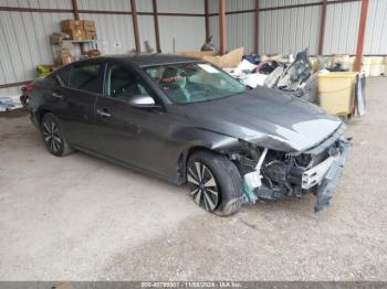  Salvage Nissan Altima