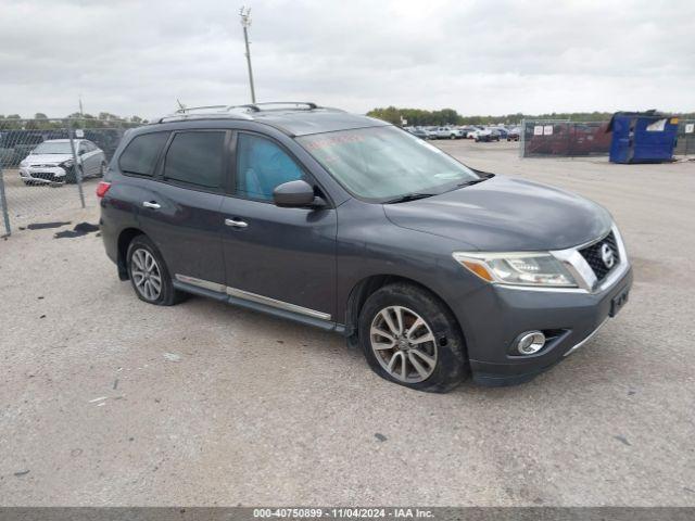  Salvage Nissan Pathfinder