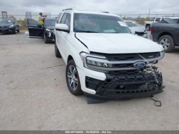  Salvage Ford Expedition