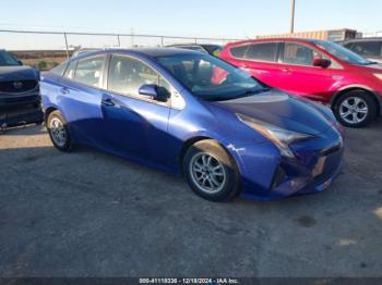  Salvage Toyota Prius