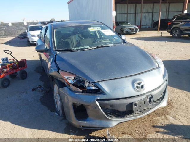  Salvage Mazda Mazda3