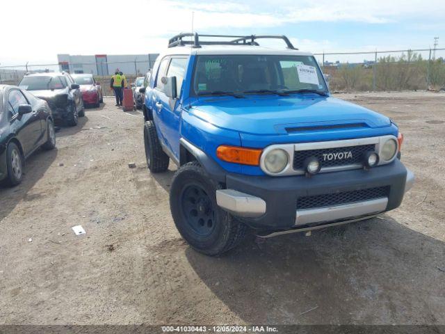  Salvage Toyota FJ Cruiser