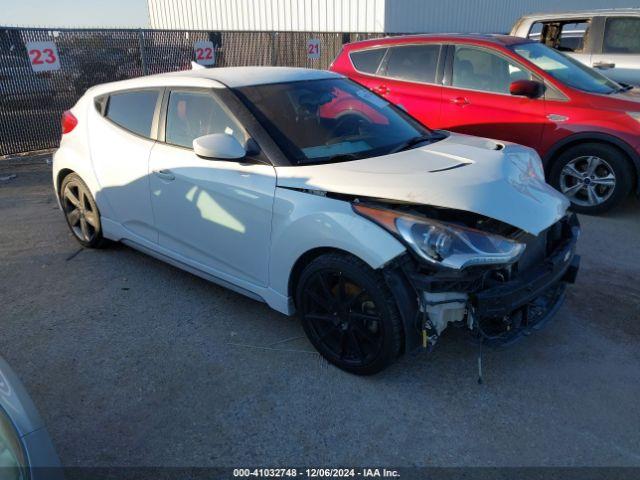  Salvage Hyundai VELOSTER