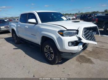  Salvage Toyota Tacoma