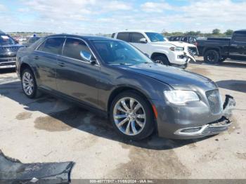  Salvage Chrysler 300