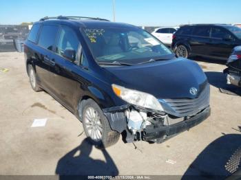  Salvage Toyota Sienna