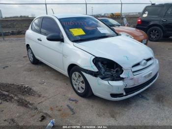  Salvage Hyundai ACCENT