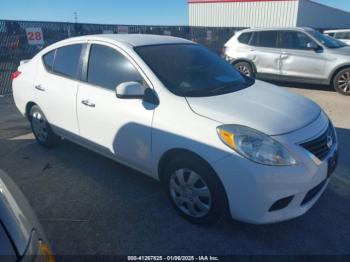  Salvage Nissan Versa