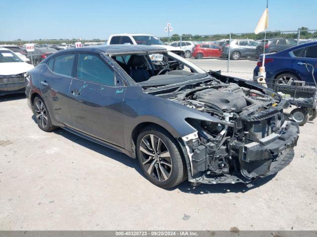  Salvage Nissan Maxima