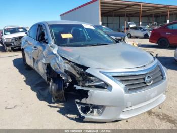  Salvage Nissan Altima