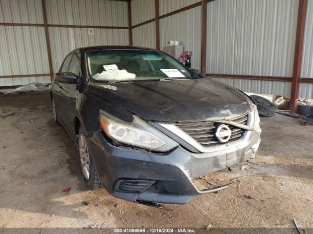  Salvage Nissan Altima