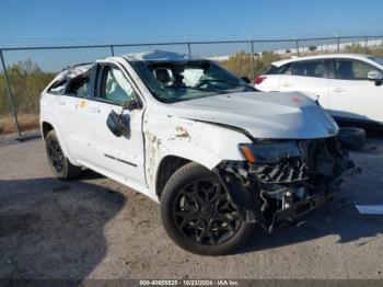  Salvage Jeep Grand Cherokee