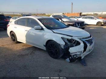  Salvage Nissan Altima