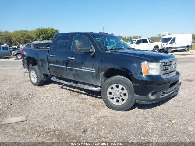  Salvage General Motors Sierra 3500HD