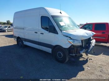  Salvage Mercedes-Benz Sprinter 2500