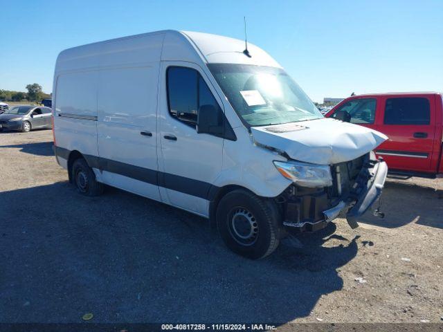  Salvage Mercedes-Benz Sprinter 2500