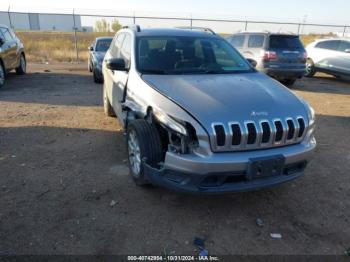  Salvage Jeep Cherokee