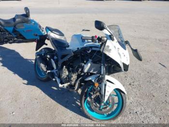  Salvage Yamaha Yzfr3