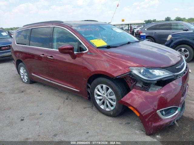  Salvage Chrysler Pacifica