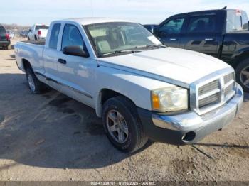  Salvage Dodge Dakota