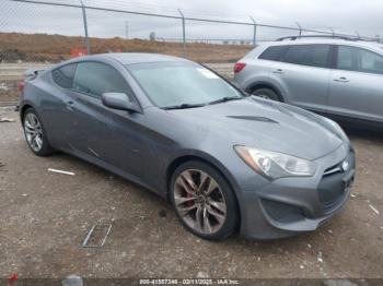  Salvage Hyundai Genesis