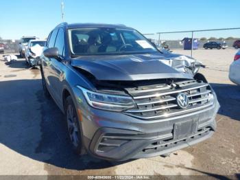  Salvage Volkswagen Tiguan