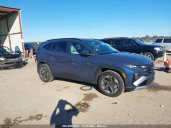  Salvage Hyundai TUCSON