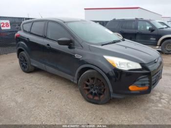  Salvage Ford Escape