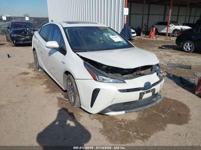  Salvage Toyota Prius