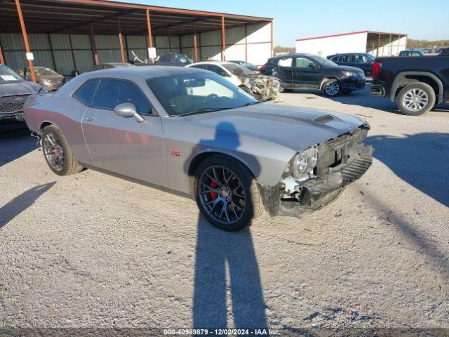  Salvage Dodge Challenger