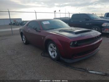  Salvage Dodge Challenger