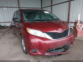  Salvage Toyota Sienna