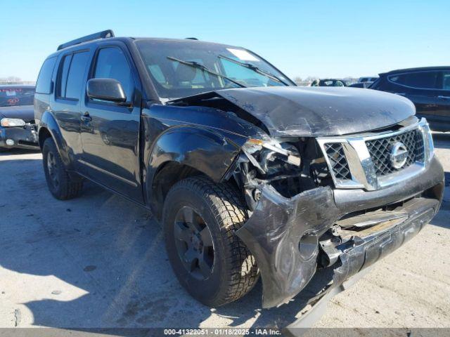  Salvage Nissan Pathfinder