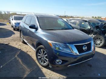  Salvage Nissan Pathfinder